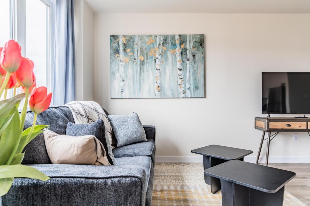 הוילה Luxury Townhouse Close To Fairview Casino In מפלי הניאגרה מראה חיצוני תמונה