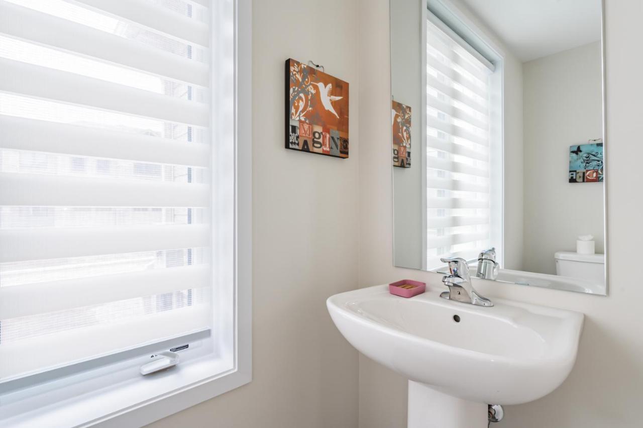 הוילה Luxury Townhouse Close To Fairview Casino In מפלי הניאגרה מראה חיצוני תמונה