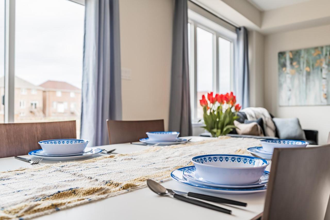 הוילה Luxury Townhouse Close To Fairview Casino In מפלי הניאגרה מראה חיצוני תמונה